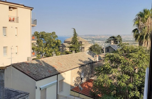 Vasto Apartment | Vacation House