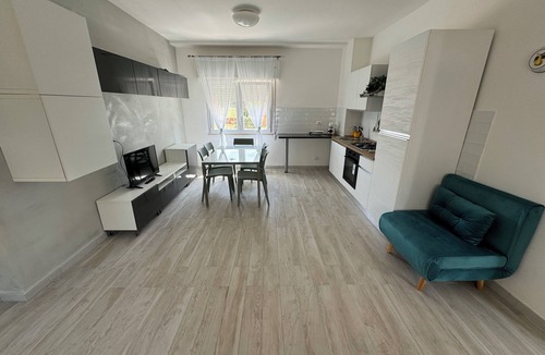 Nettuno Apartment | Vacation House Sea View (at 50mt)