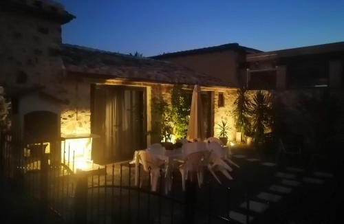 Castel del Piano Apartment | Vecchio Casale Quercetino Exclusive Private Tuscan Estate for 10 with Pool