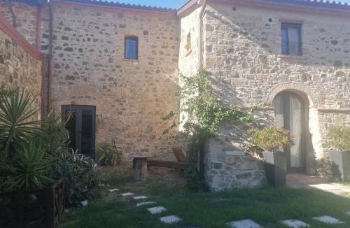 Castel del Piano Apartment | Vecchio Casale Quercetino Exclusive Private Tuscan Estate for 10 with Pool