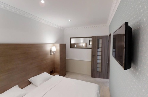 Center Apartment | Victoriei Residence Ground Floor Suite
