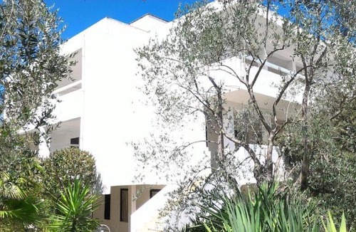 Montincello Apartment | Vieste Gallo Family Residence