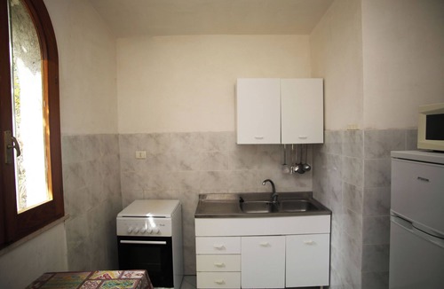 Scialara Villa | Vieste villa with garden near the sea living room three bedrooms, kitchen two bathrooms,