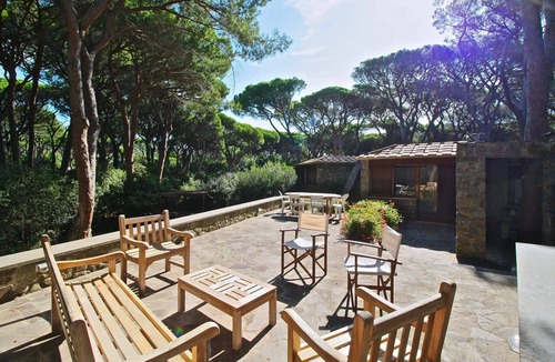 Le Rocchette Villa | VILLA SIRENA - Six Bedroom Villa, Sleeps 12
