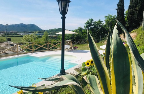 Rivoli Veronese Apartment | Villa Poggio Ulivo Pool-Apartments, 15 minutes by car from Lake Garda-Bardolino