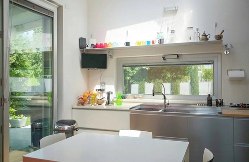 San Marcello House | Villa among vineyards with pool near Conero