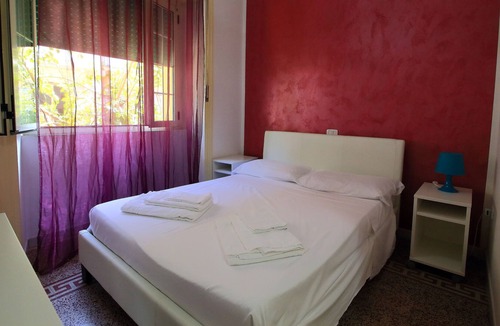 Praia a Mare Bed & Breakfast | VILLA ANNA BED AND BREAKFAST