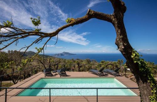 Sant'Agata sui Due Golfi Villa | Villa Aprea luxury villa with stunning views and private heated pool