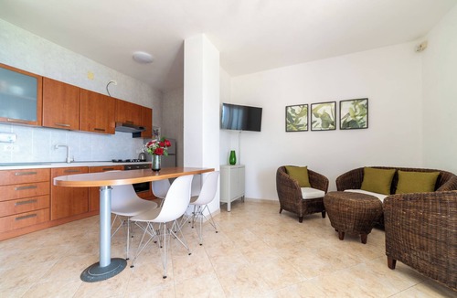 Marina di Casal Velino Apartment | Villa Bellavista - relaxation and breathtaking views in apartment with every comfort