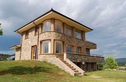 Grotte di Castro Villa | Villa Bolsena - Independent villa with private pool