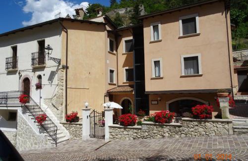 Rocca Pia Bed & Breakfast | Villa Celeste