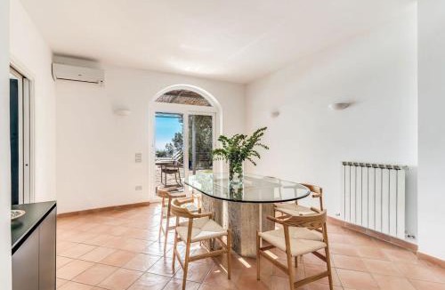 Sant'Agata sui Due Golfi Villa | Villa Chez Piè Panoramic Views Pool and Guest Services