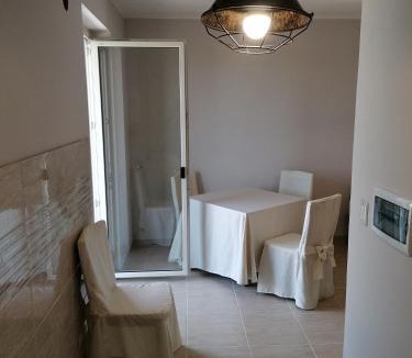 Monte San Giovanni Campano Hotel | Villa Del Colle