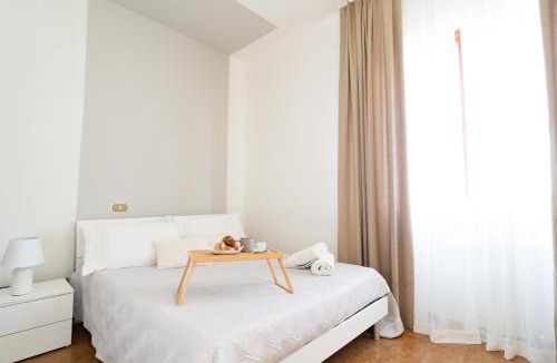 Minturno Villa | Villa del Pino, Terrazza vista Mare