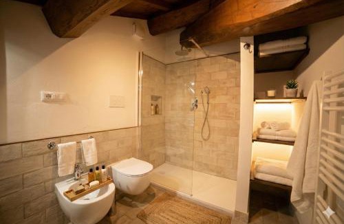 Canale Monterano Villa | Villa Esclusiva 7 Camere con Piscina 40min da Roma