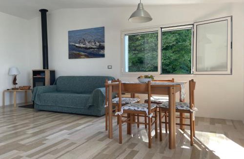 Rodi Garganico House | Villa Giulia - Apartment in Villa with sea view