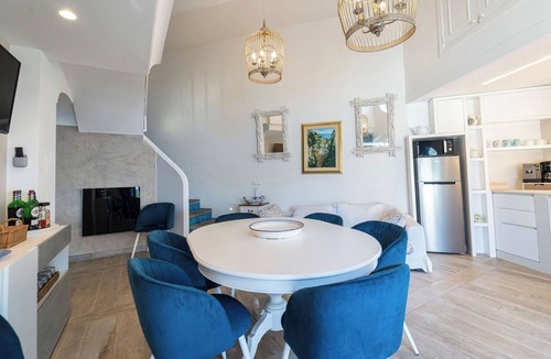 Maiori Villa | Villa in Erchie with 4 bedrooms sleeps 8