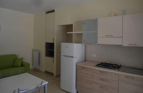 Defensola Villa | Villa in Vieste 150 m from the sea and from the beach with veranda and garden.