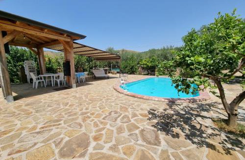 Alani House | Villa Dei Santi