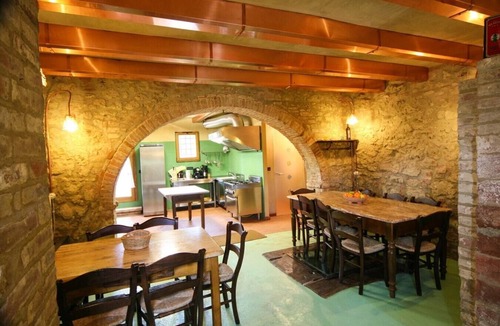 Chiusi Villa | Villa La Cascata - Private Tuscan Villa with pool