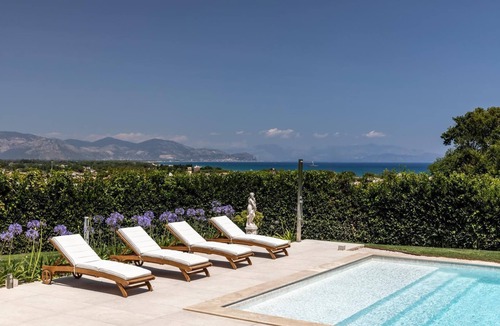San Felice Circeo Villa | Villa La Valle Sports & Pool