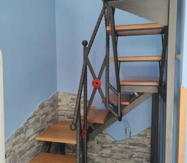 Monte Chiaro House | Villa Mami Luroviga