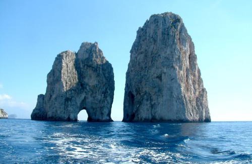 Marina Piccola House | VILLA MARINA PICCOLA ai FARAGLIONI
