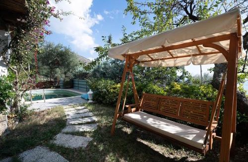 Marina del Cantone Villa | Villa Marinella close to the sea with private pool