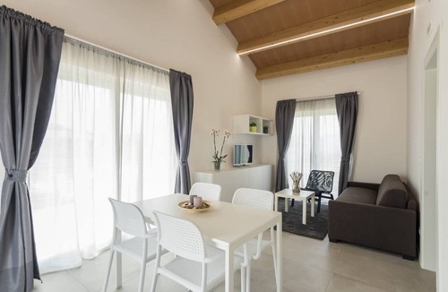 Notaresco House | VILLA MILLI- Gran Sasso apartment