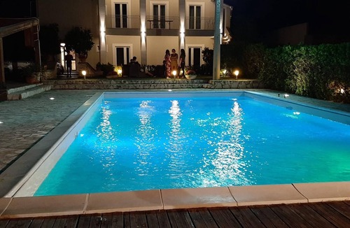 Ortona Villa | Villa Miranda 14 Places