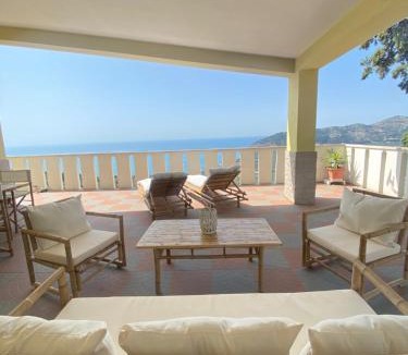 Mattinata Villa | Villa Monte Sacro by Casa Manfredi