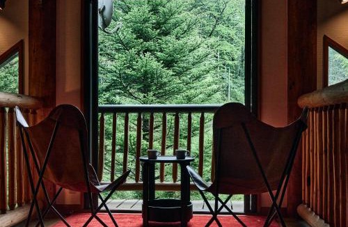 Kita Karuizawa Villa | Villa Noël Kitakaruizawa Notch, Pet Friendly Sauna & Wood Jacuzzi