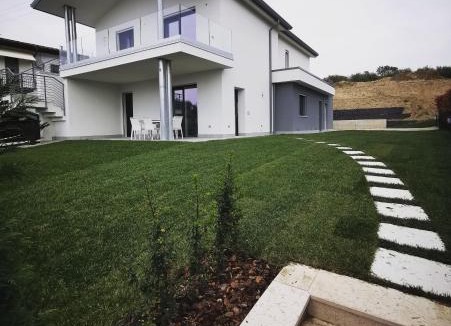 Bardolino Apartment | Villa Oliveto 24