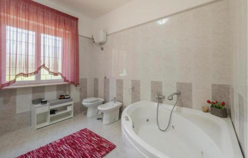 Villa Santa Lucia House | villa pia