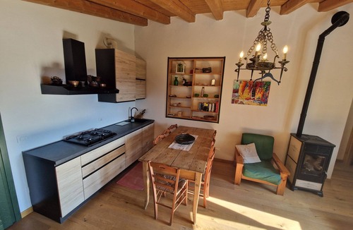 Brenzone sul Garda Villa | Villa Prada, one step away from every attraction, spacious, tree-lined park, barbecue.