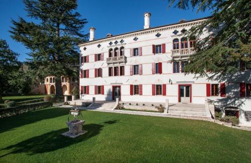 Caniezza House | Villa Premoli - Dimora storica del XVII secolo