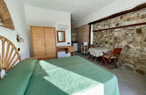 Casamicciola Terme Apartment | Villa Raffaela - Appartamenti Lacco Ameno