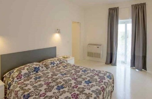 Notaresco Apartment | VILLA RENZO- Pescara apartment