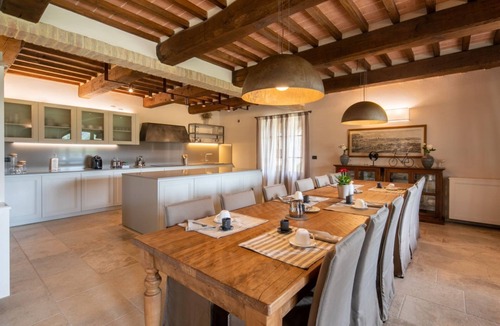 Foiano della Chiana Villa | Villa Ripa by MMega Villas