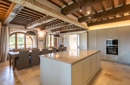 Foiano della Chiana Villa | Villa Ripa by MMega Villas