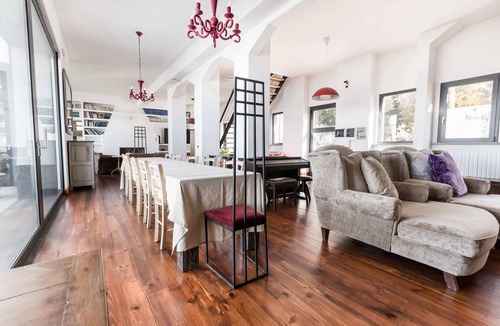 Rocca di Papa Villa | Villa Romita Summary: