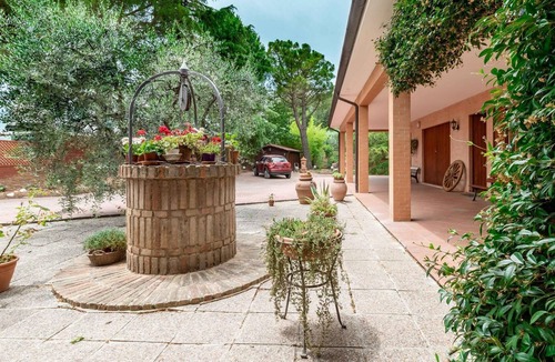Carassai Villa | Villa Rosso Corbezzolo - Villa Rosso Corbezzolo