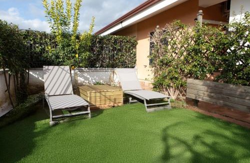 Latina Lido Villa | Villa Serena-250metri dal mare -Wifi- Free Parking
