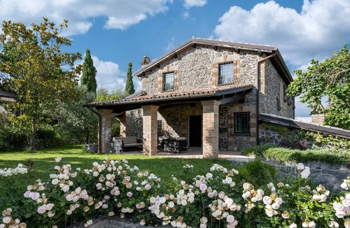 Porano Villa | Villa The Grapes and the Stars in Orvieto