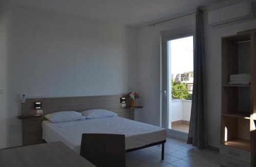 Ischitella Bed & Breakfast | Villa Uria monolocali con e senza angolo cottura