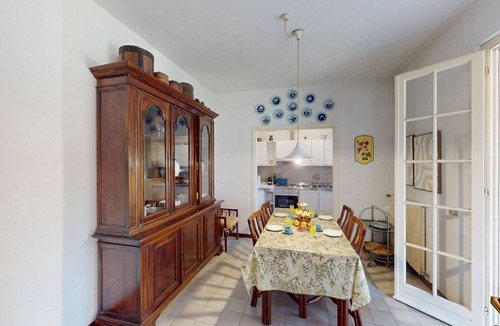 Colombare Villa | Villa Valentine 200 mt to the beach by Bookinggar