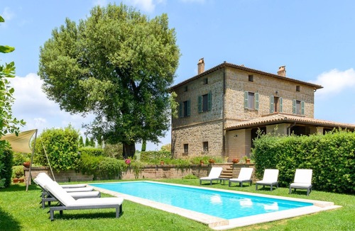 Grotte di Castro Villa | Villa Volsini - Four Bedroom Villa, Sleeps 8