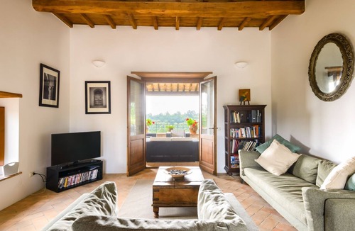 Grotte di Castro Villa | Villa Volsini - Four Bedroom Villa, Sleeps 8