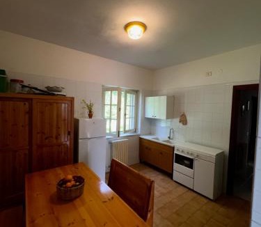 Policastro Bussentino Apartment | Villetta Gentili a due passi dal Mare - Patio e Parcheggio