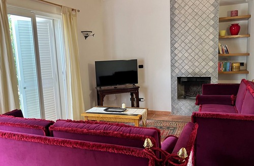 Aurelio House | Villette Aldobrandeschi Urban Oasis Vacation Homes